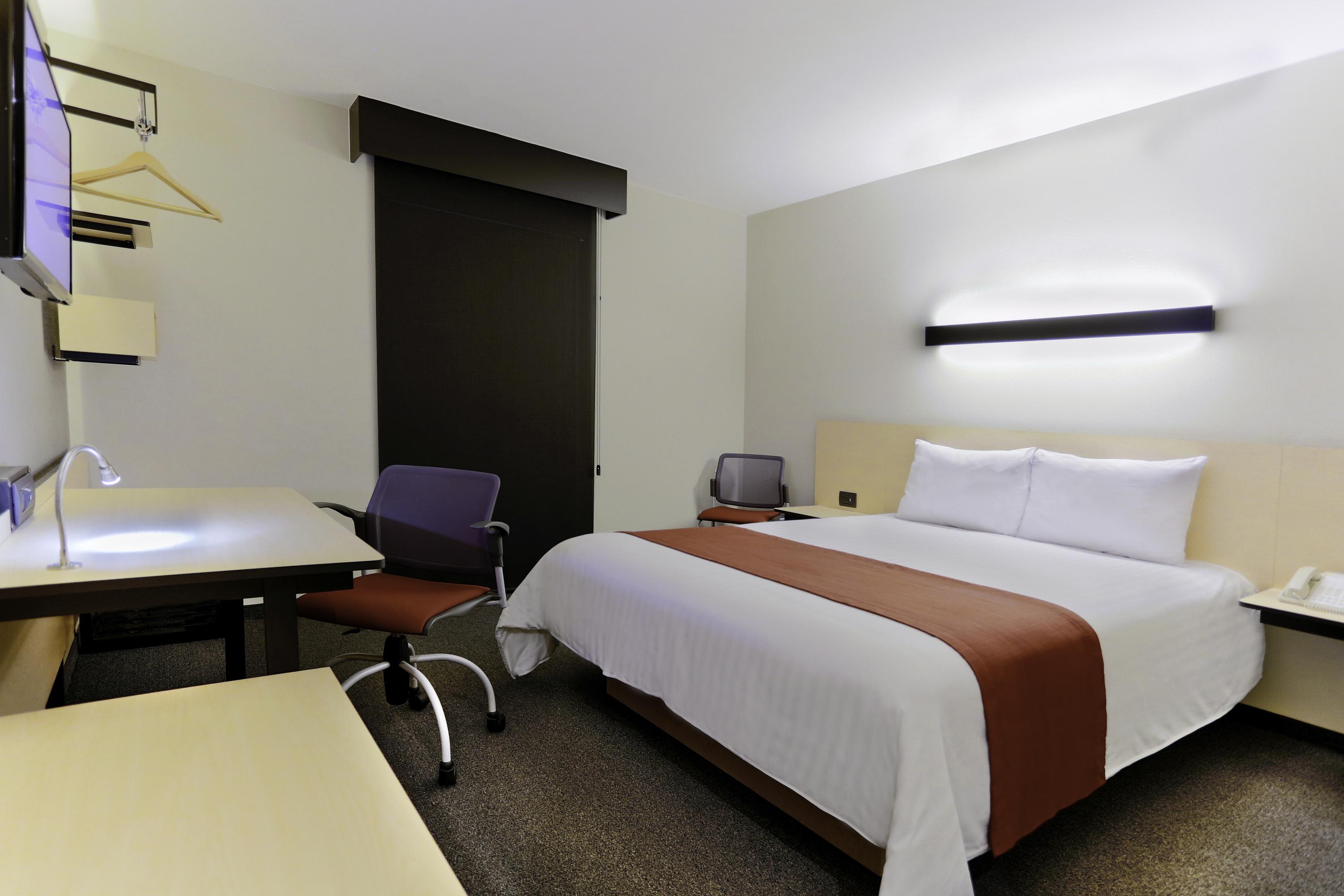 City Express By Marriott Irapuato Norte Екстер'єр фото