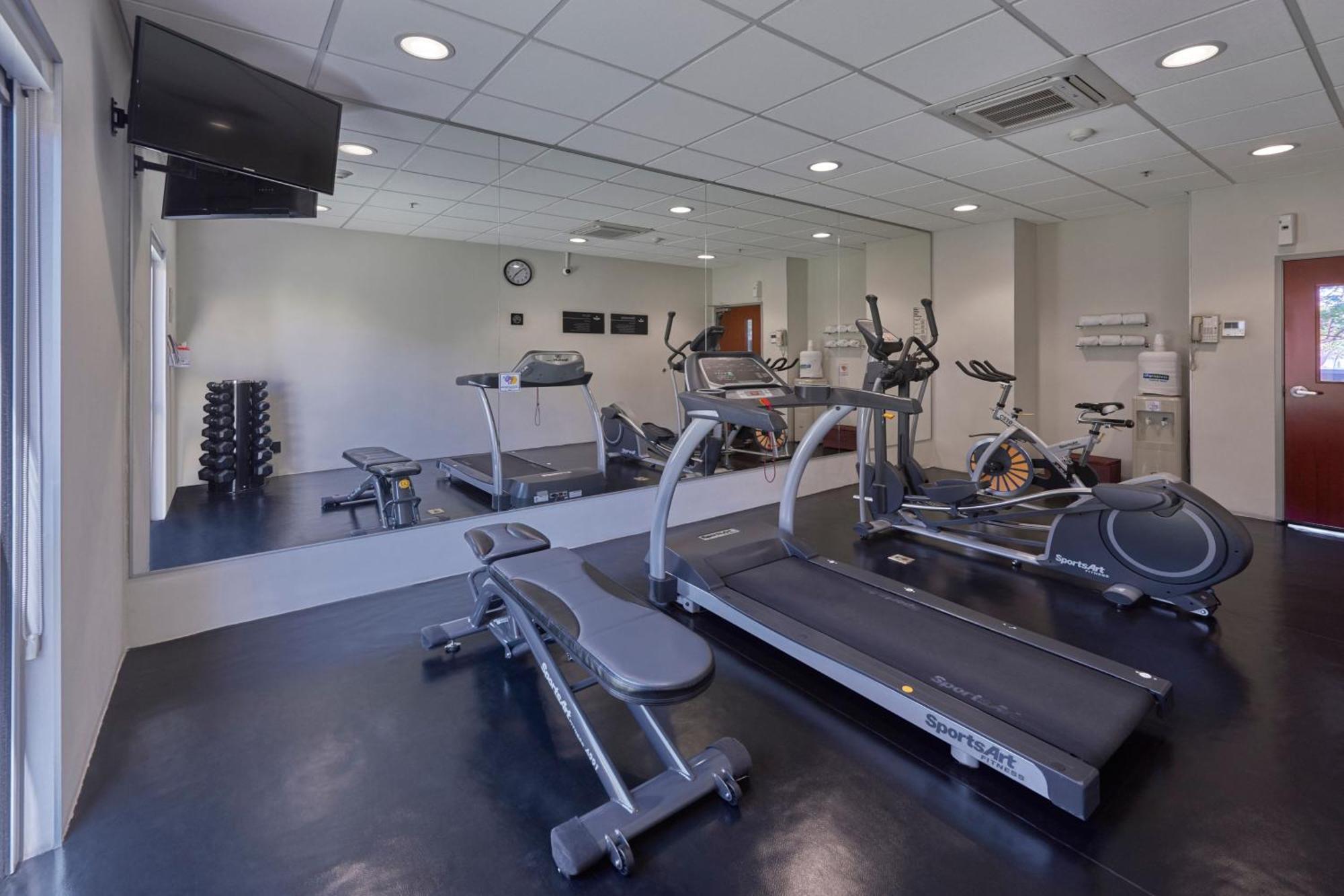 City Express By Marriott Irapuato Norte Екстер'єр фото