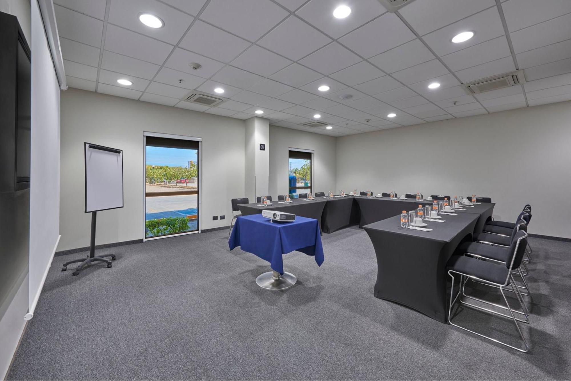 City Express By Marriott Irapuato Norte Екстер'єр фото