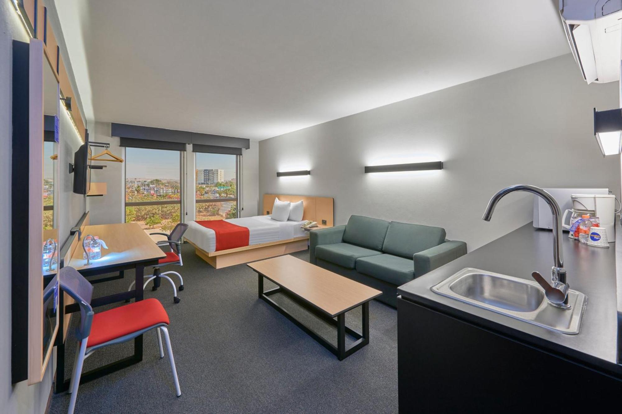 City Express By Marriott Irapuato Norte Екстер'єр фото